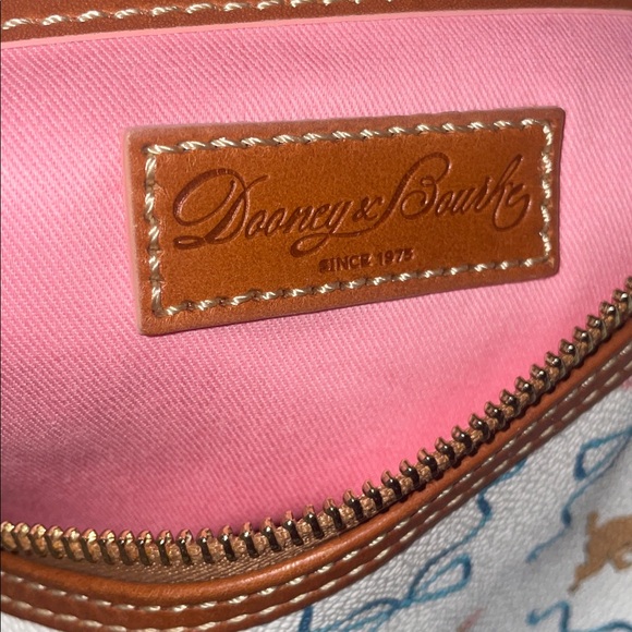 Disney Dooney & Bourke Aristocats Hobo Shoulder Bag - Picture 7 of 9